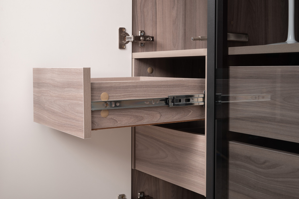 Шкафы пеналы, Шкаф-пенал Роквуд 16.322.03